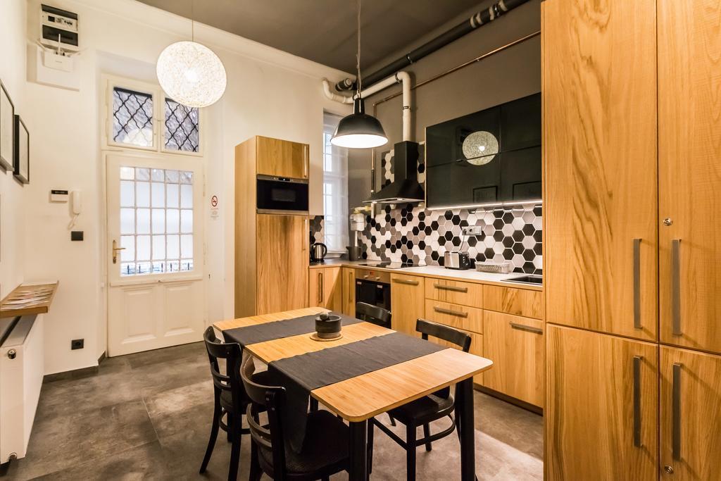 Urbana Hipster Downtown Budapest Luaran gambar