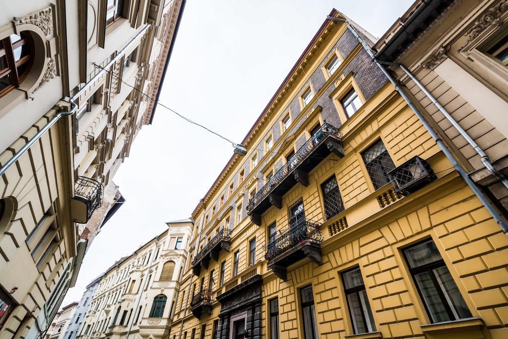 Urbana Hipster Downtown Budapest Luaran gambar